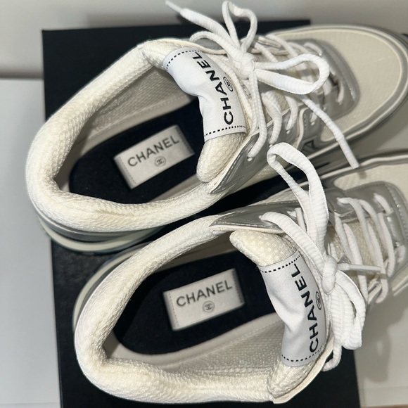 *SOLD* - Picture 3 of 11